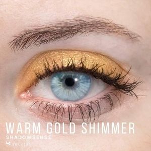 New & Sealed Warm gold shimmer Shadowsense